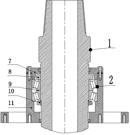 Multi-hydraulic-cylinder driving type top-drive casing pipe feeding tool