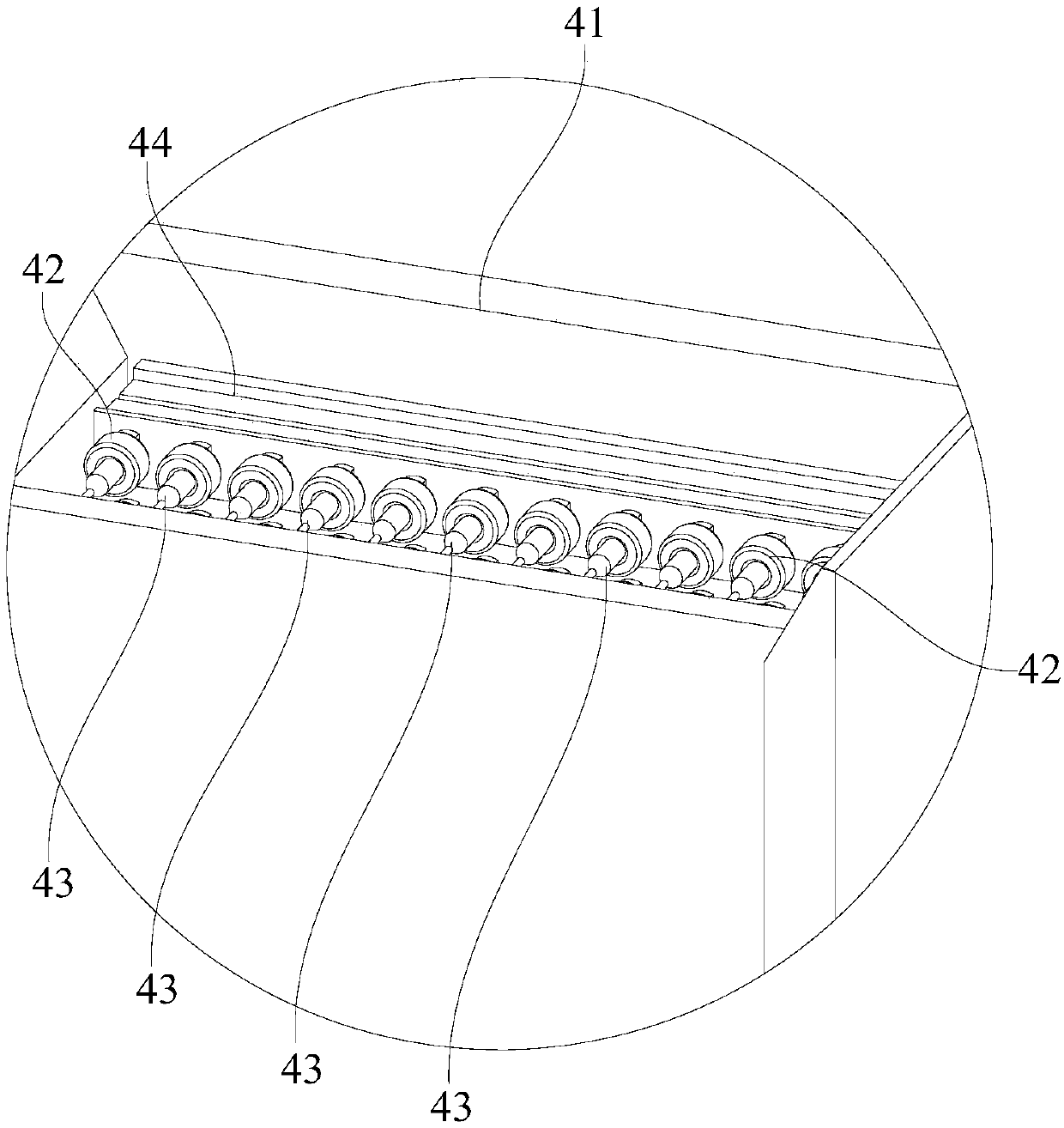 Material pushing device