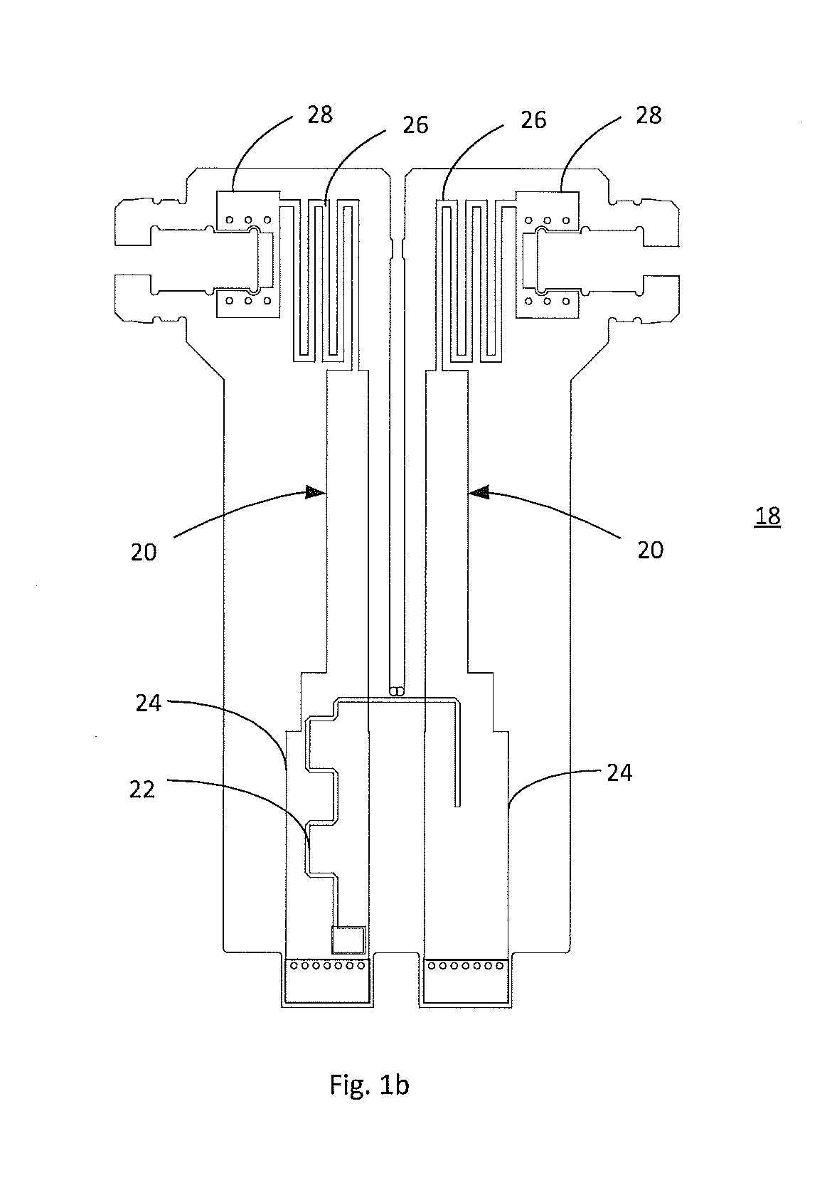 Full wave dipole array having improved squint performance