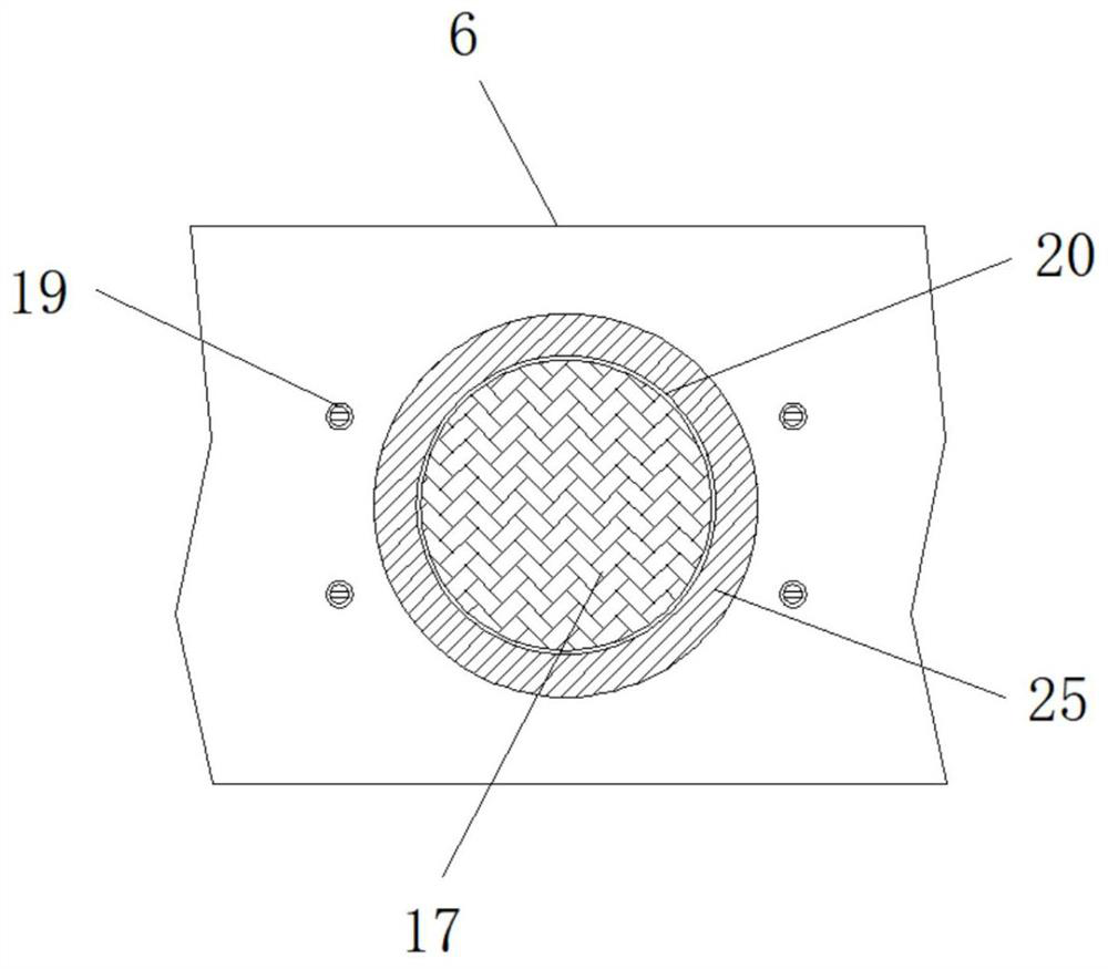 Medium-fine-particle graphite product hot-press forming device capable of improving compactness of paste