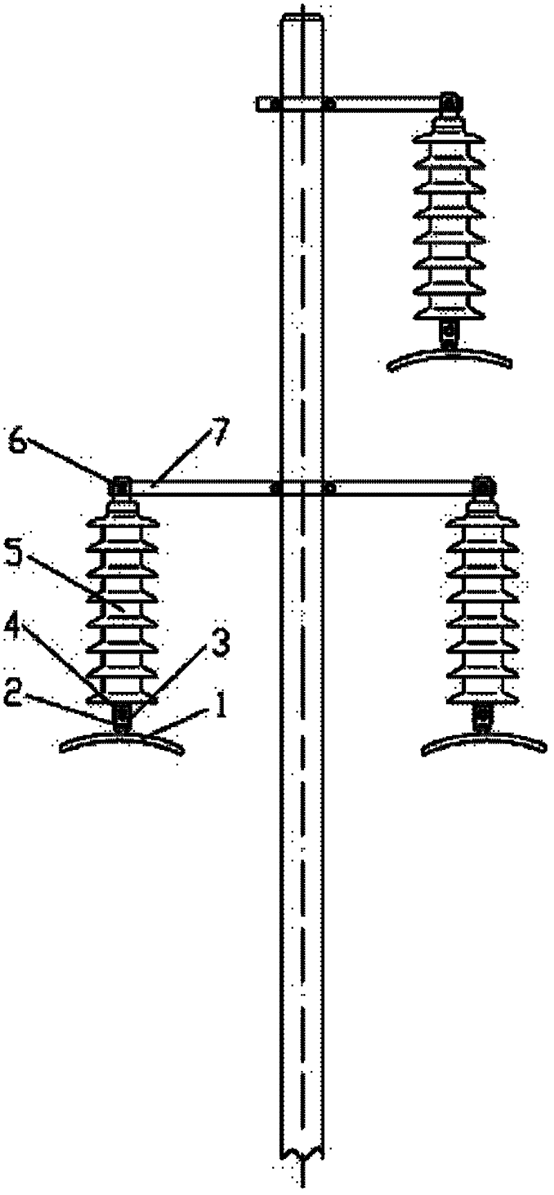 Lightning protection device for contactless power transmission and distribution line