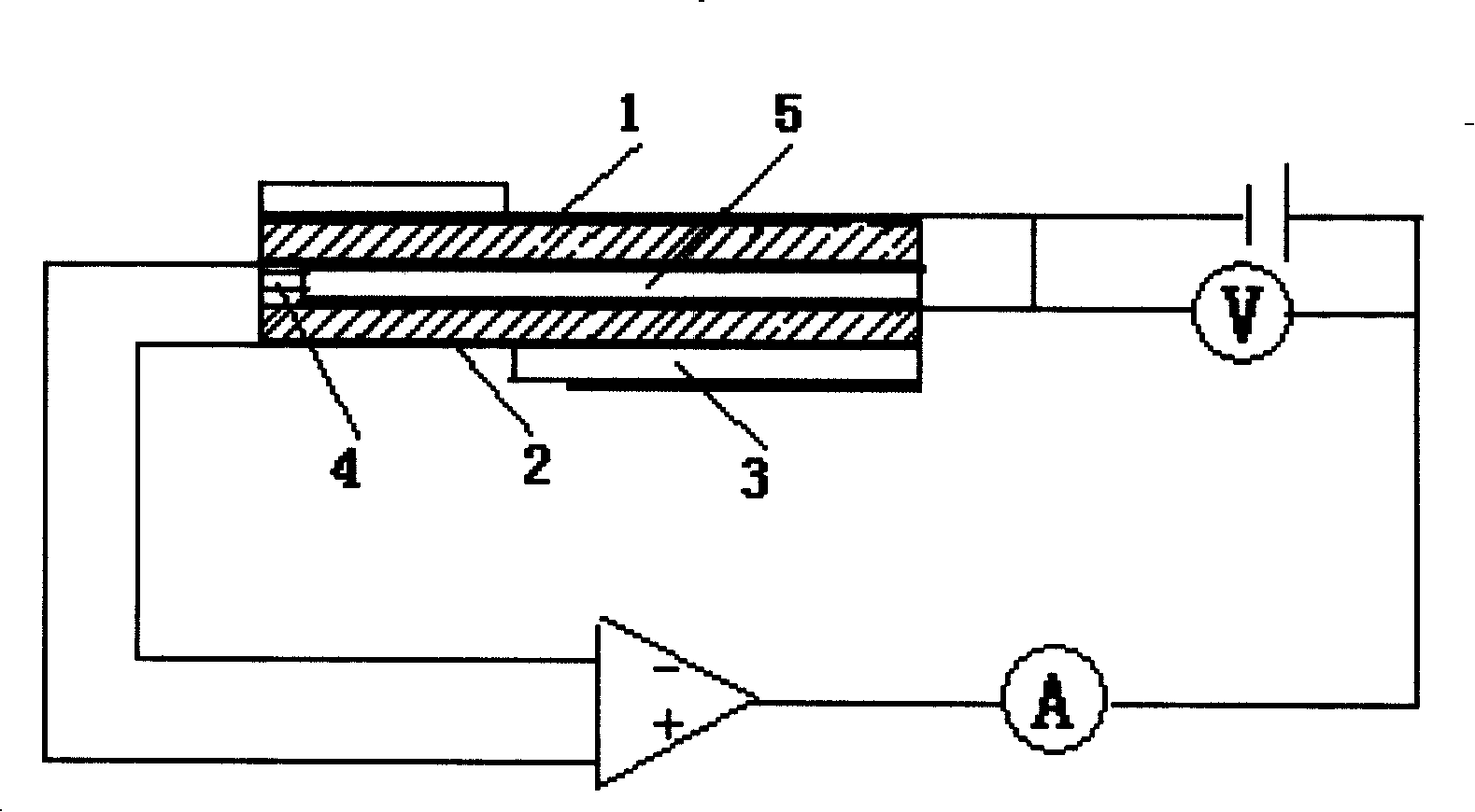 Chip and two-way series sheet type oxygen sensor including such chip