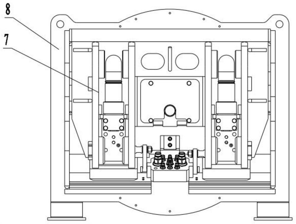 Assembly comprising shoveling and milling machine arm frame and milling and digging device