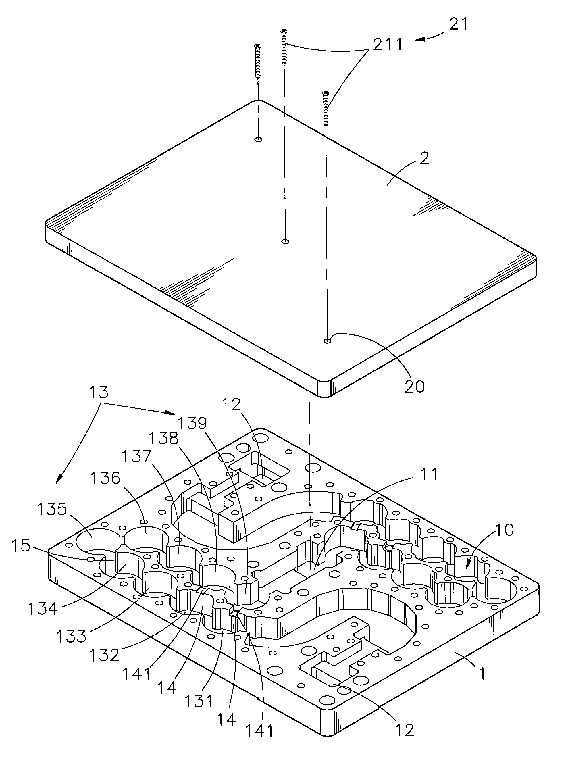 Cavity filter with high flatness feedback