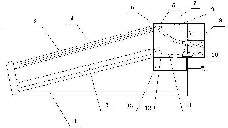 Integrated solar sea water desalinating device