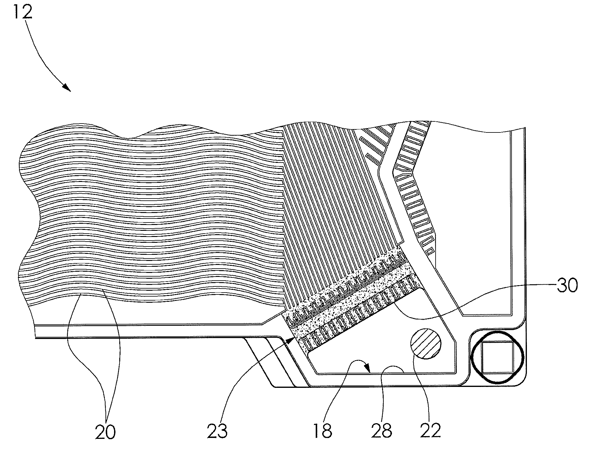 Fuel cell assembly manifold heater for improved water removal and freeze start