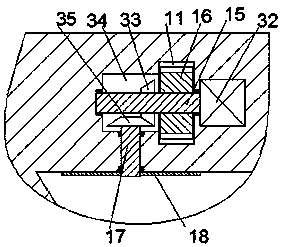 Natural medicine extracting device