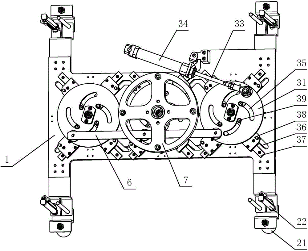 Robot gripper for automatically gripping horns