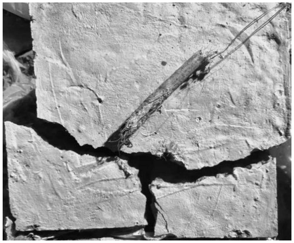 A filling method for small-diameter shallow holes in model blasting experiments