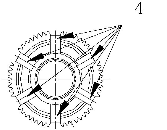 A torque transmission device connecting an engine turbine and a compressor rotor