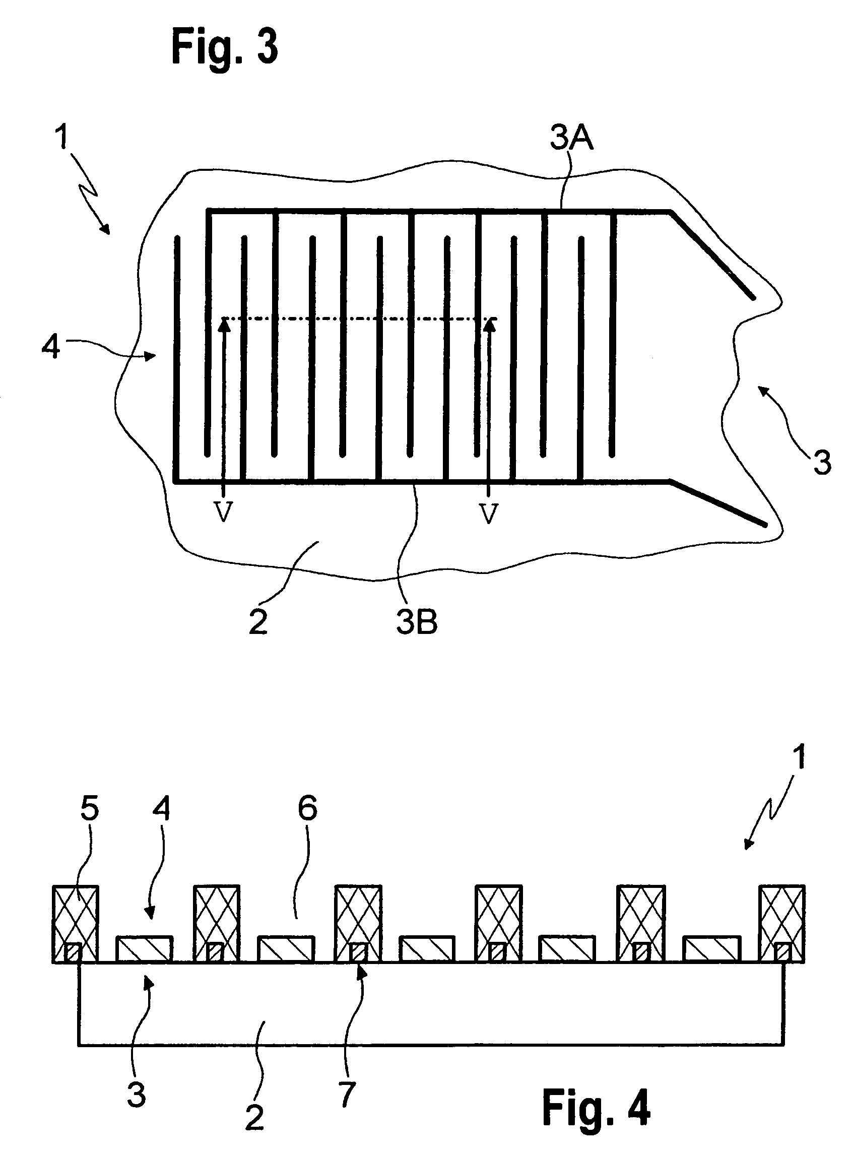 Measuring device having a plurality of potentiometric electrode pairs situated on a substrate