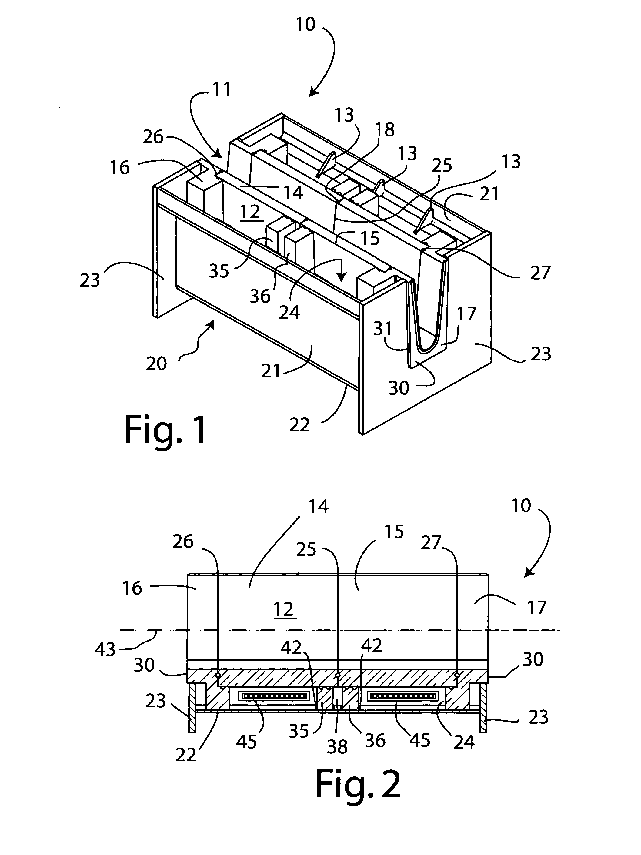 Molten metal leakege confinement and thernal optimization in vessels used for containing molten metal