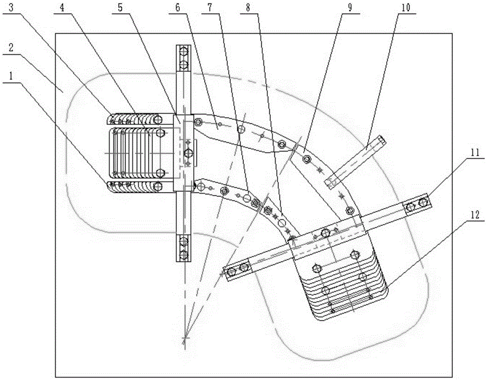 Winding device and winding method for window-type irregular saddle-shaped coil