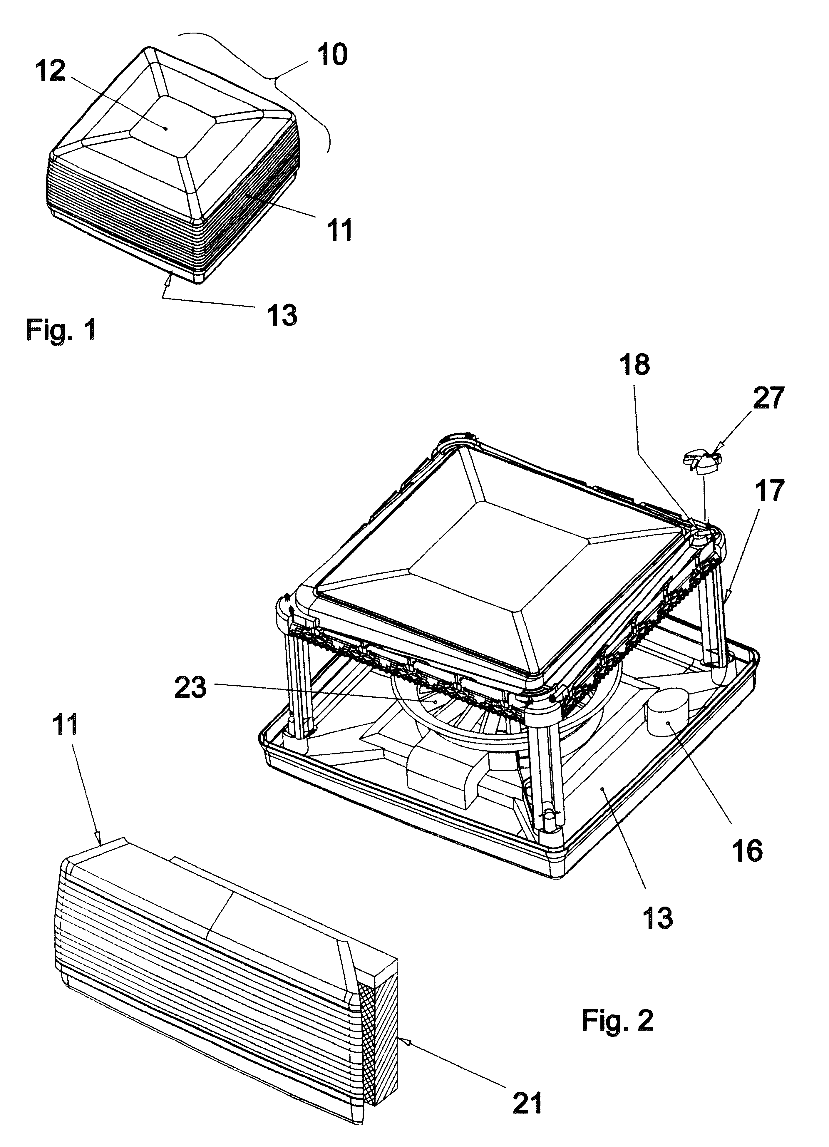 Water spreading in evaporative coolers