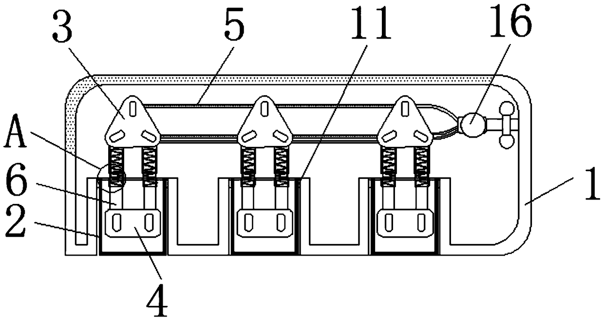 Socket capable of changing jack distance through local deformation