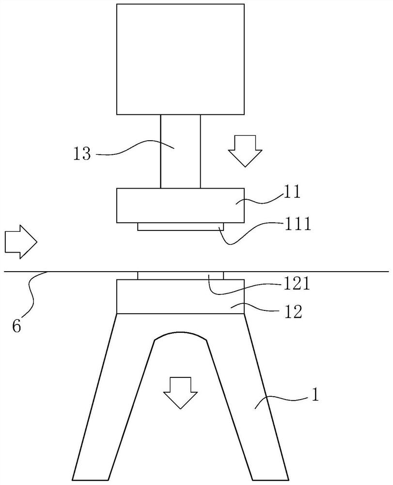 A self-distributing continuous die punching machine