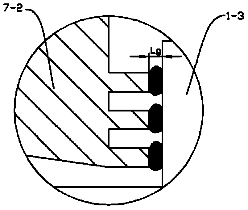 Sealing device for improving sealing anti-pressure capability and sealing reliability of magnetic liquid