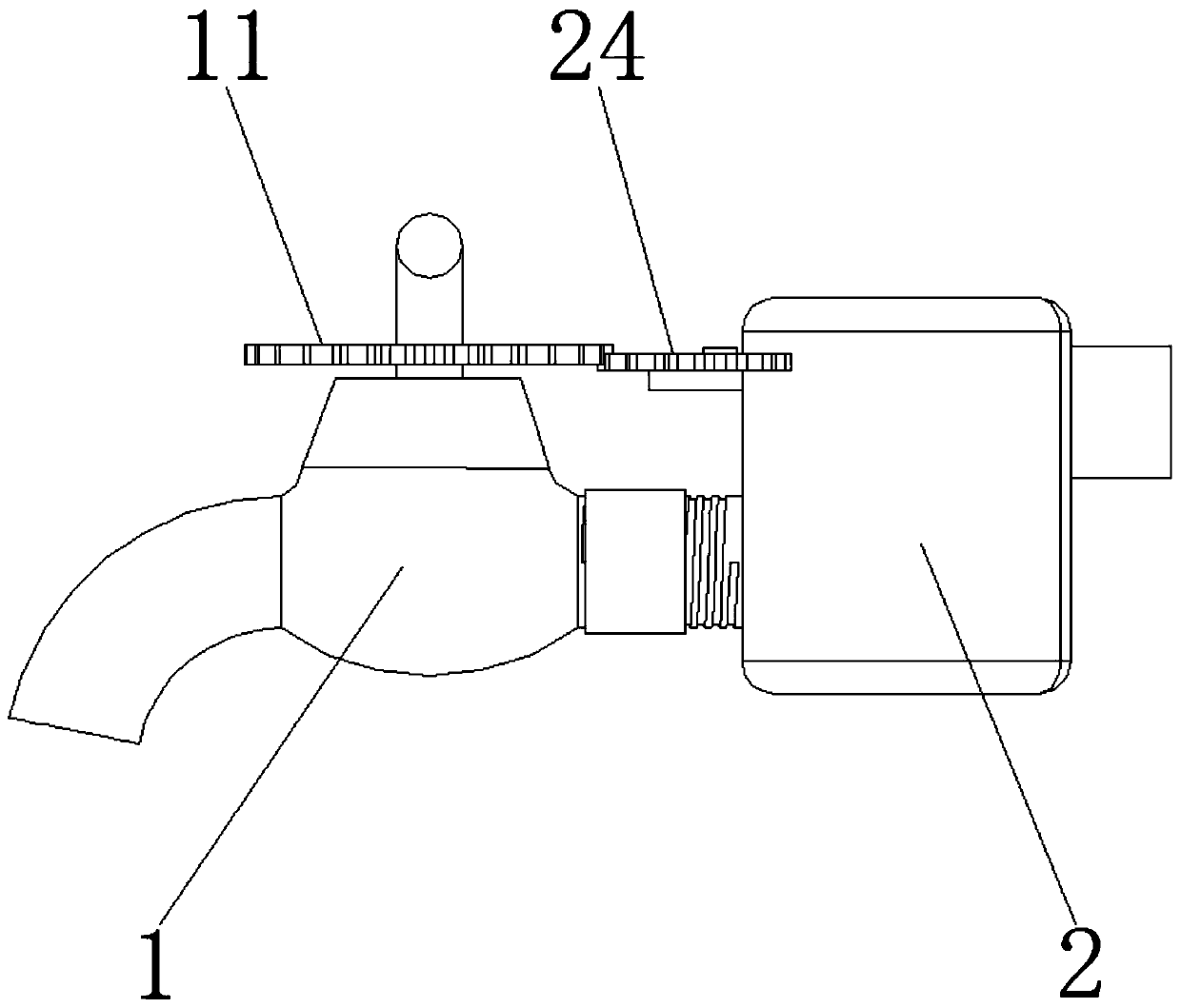 External connecting type delay faucet