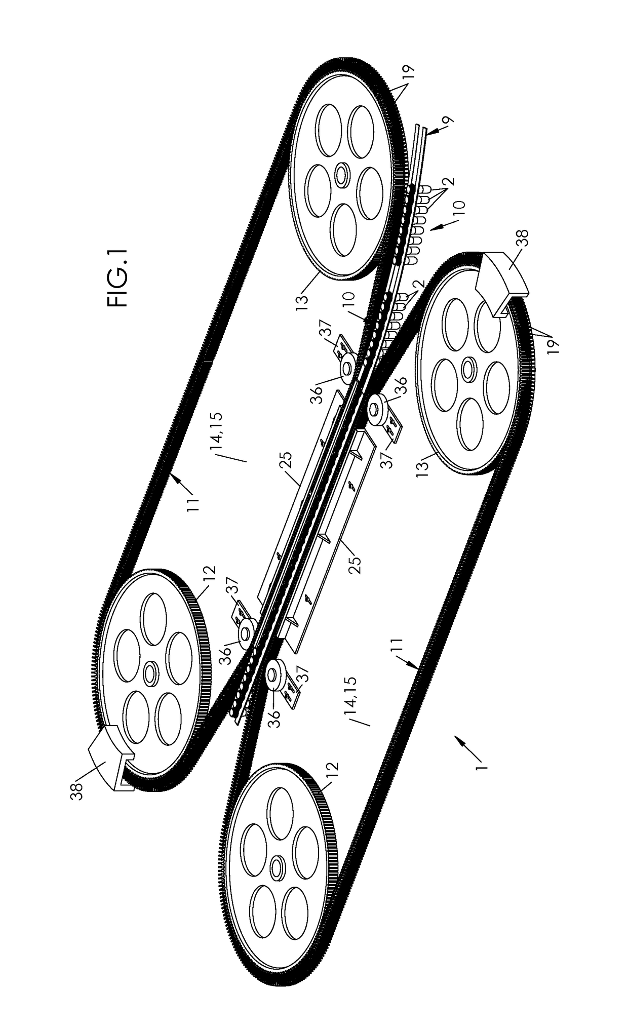 Brush conveyor for transporting preforms