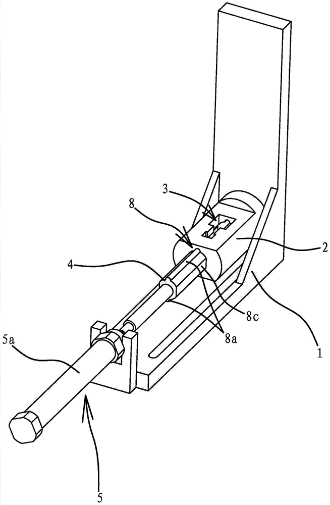 Pushing mechanism in feeding device