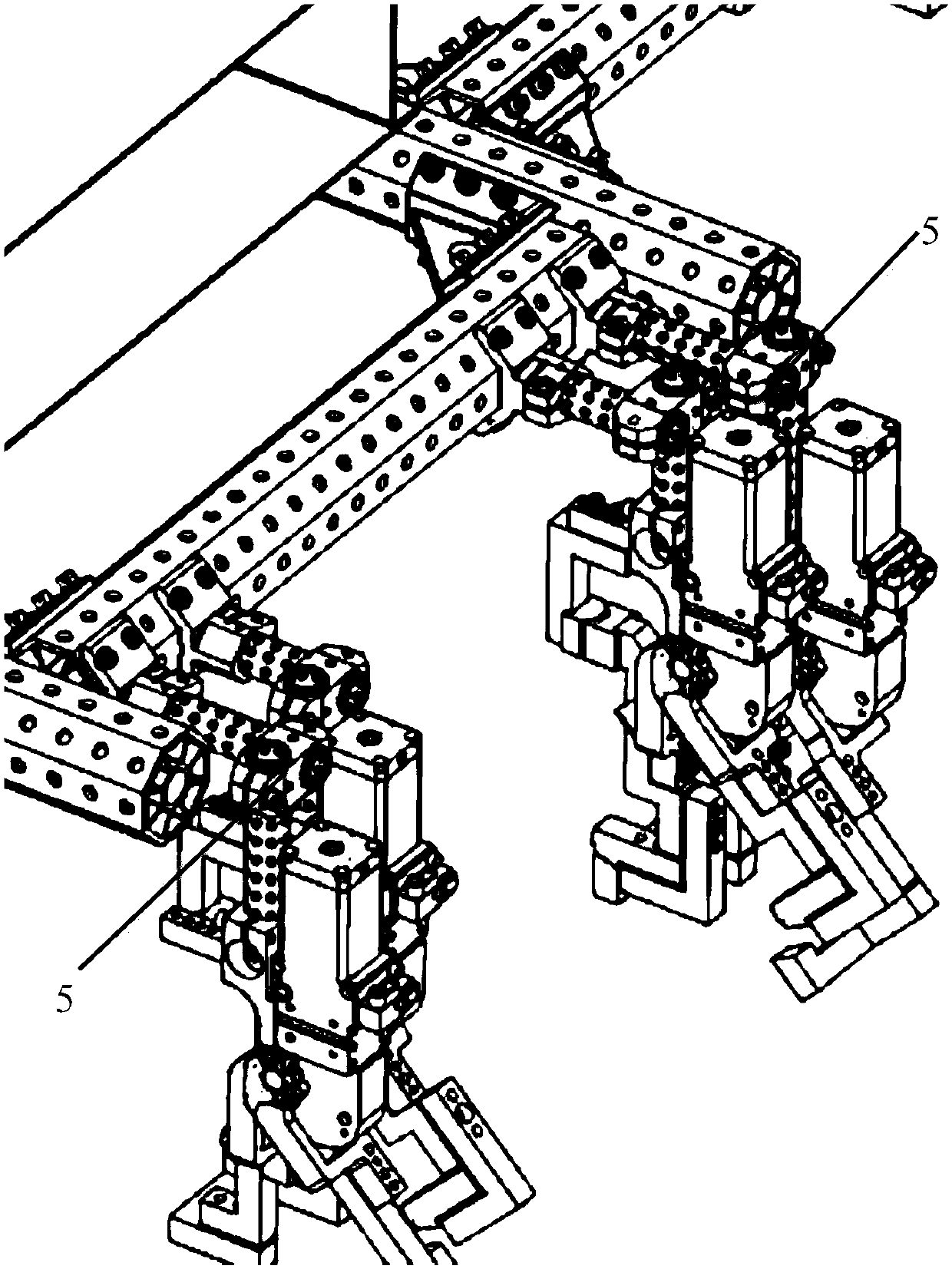 Robot gripper compatible with two different top covers