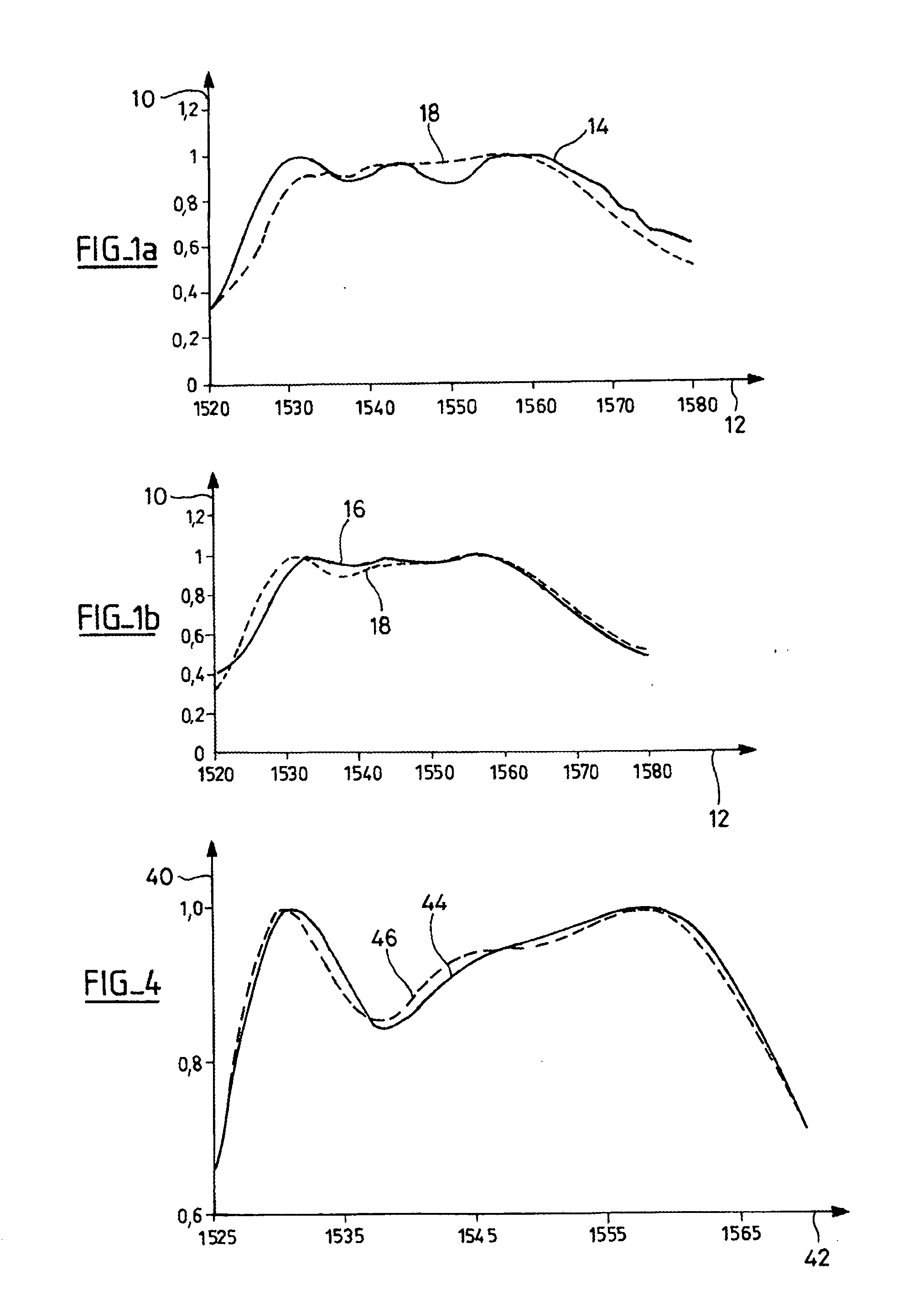 Optical guide including nanoparticles and manufacturing method for a preform intended to be shaped into such an optical guide