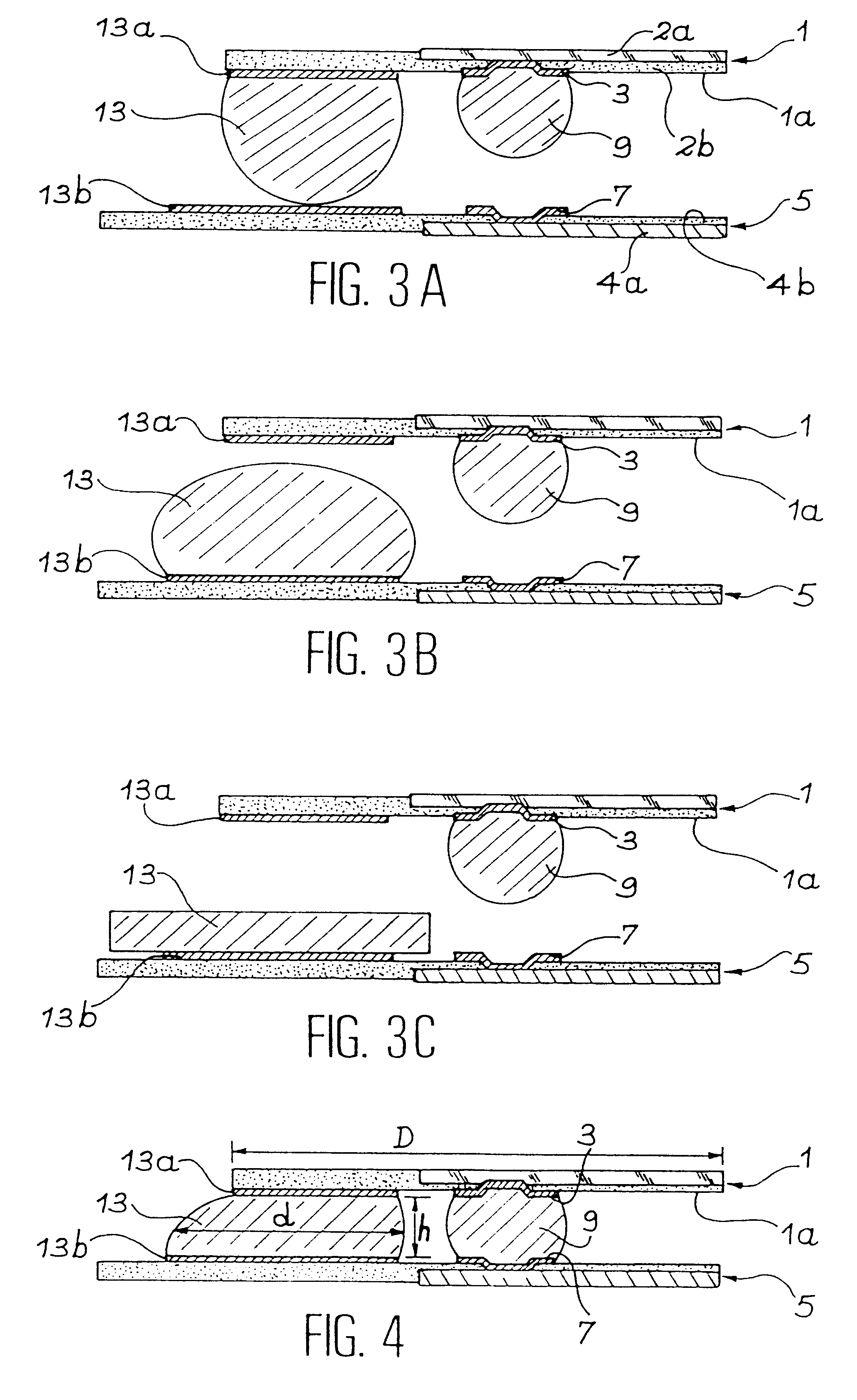 Process for producing a sealing and mechanical strength ring between a substrate and a chip hybridized by bumps on the substrate