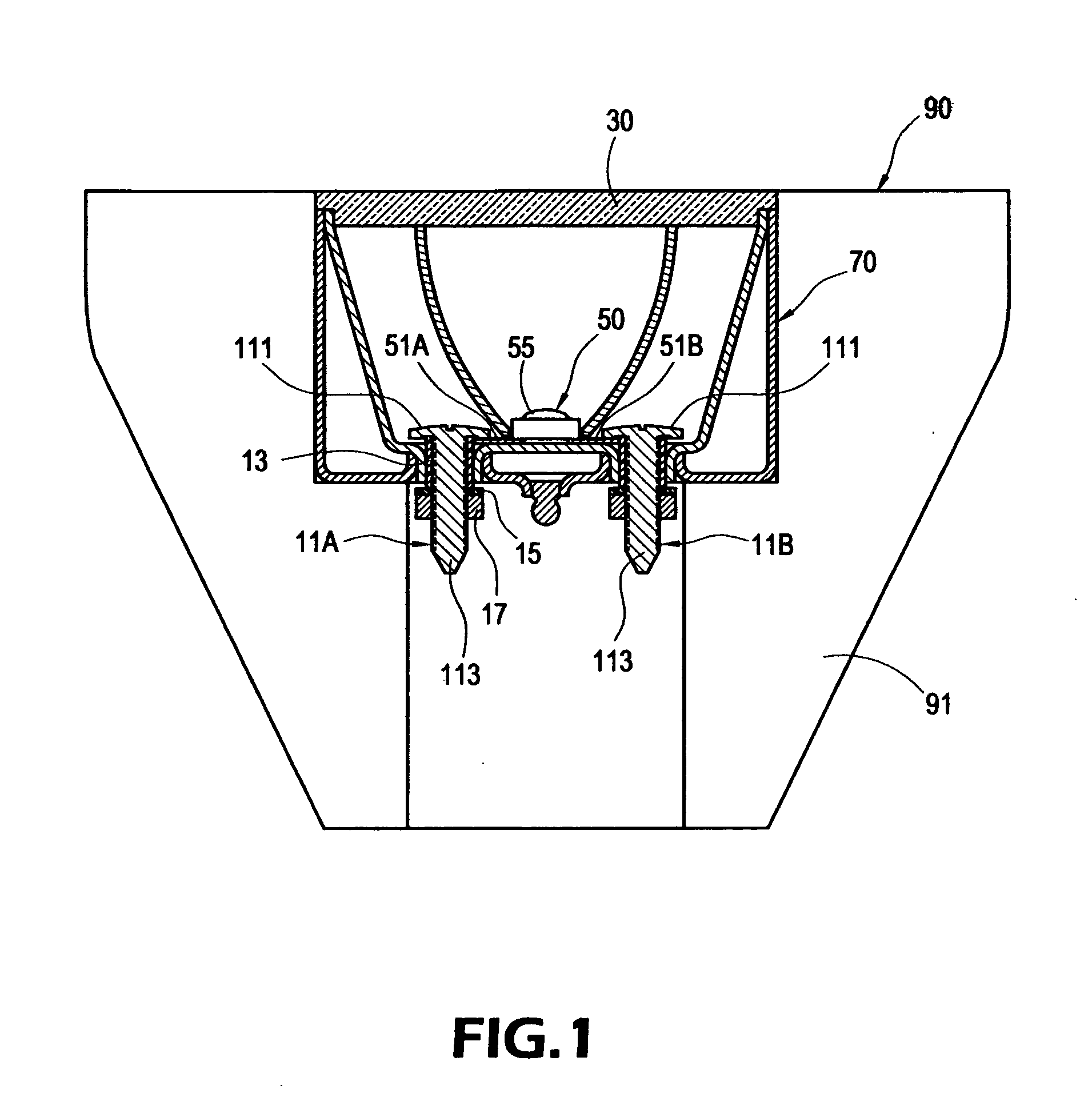 LED lamp conducting structure with plate-type heat pipe