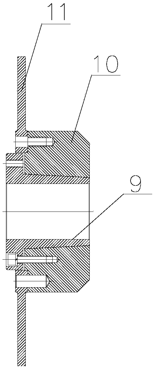 Vertical type direct-drive permanent magnet synchronous motor