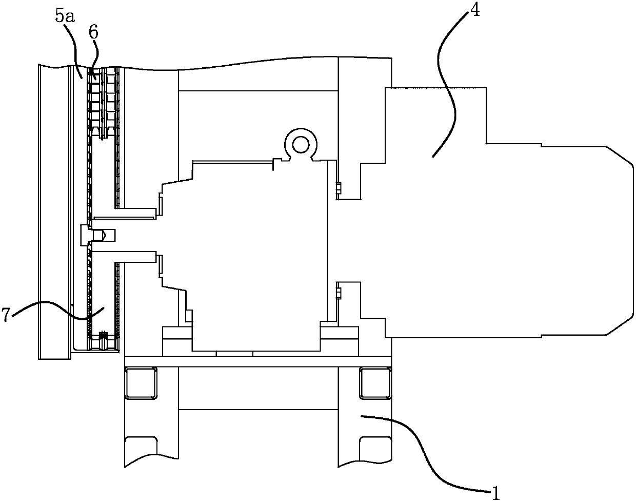 Swing driving structure of roll plastic molding machine