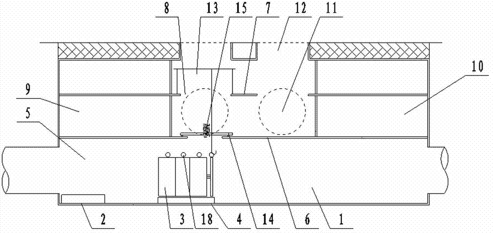 Method for disassembling, lifting and transferring closed type station shield to transferring line to be hoisted out