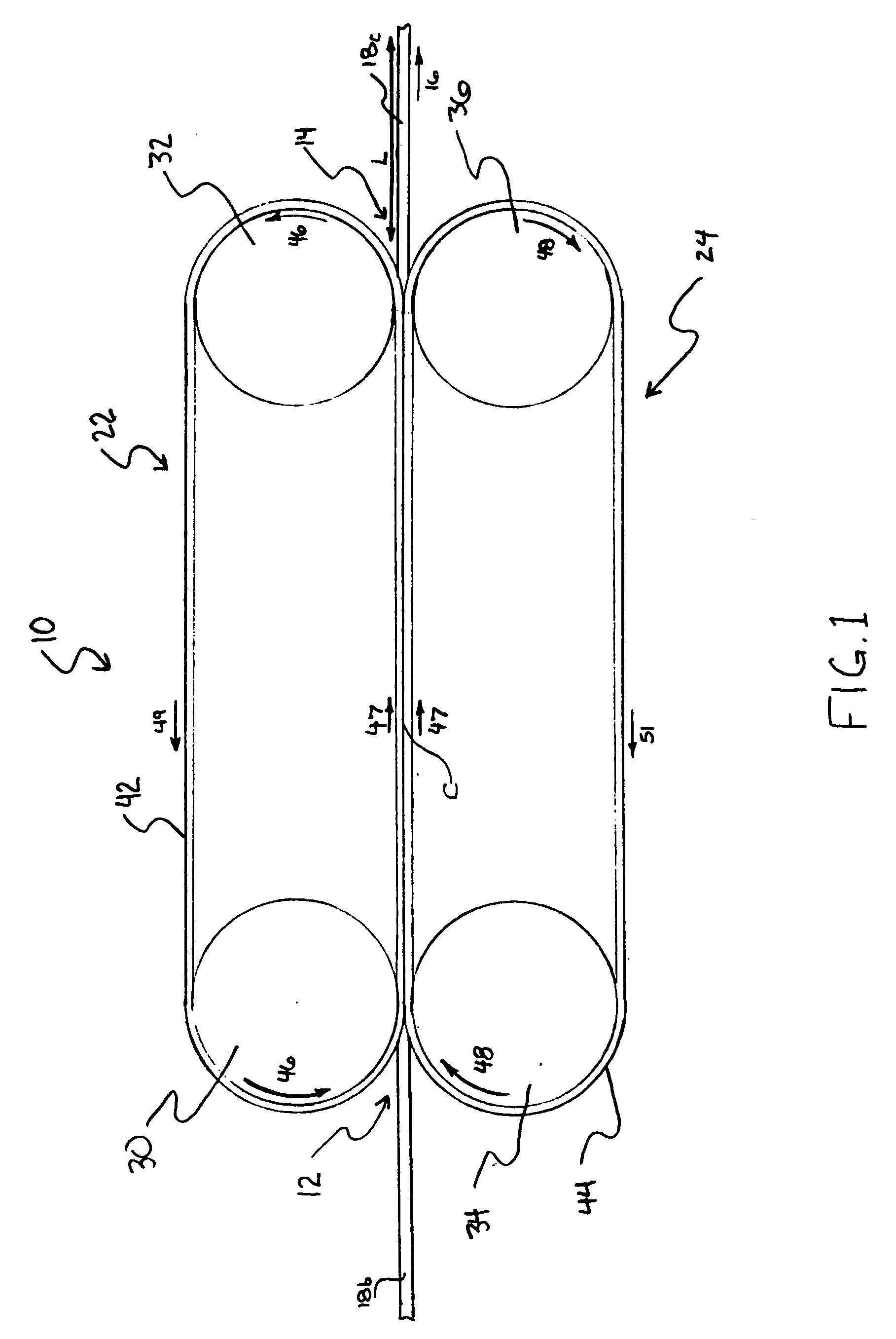 Integrated belt puller and three-dimensional forming machine