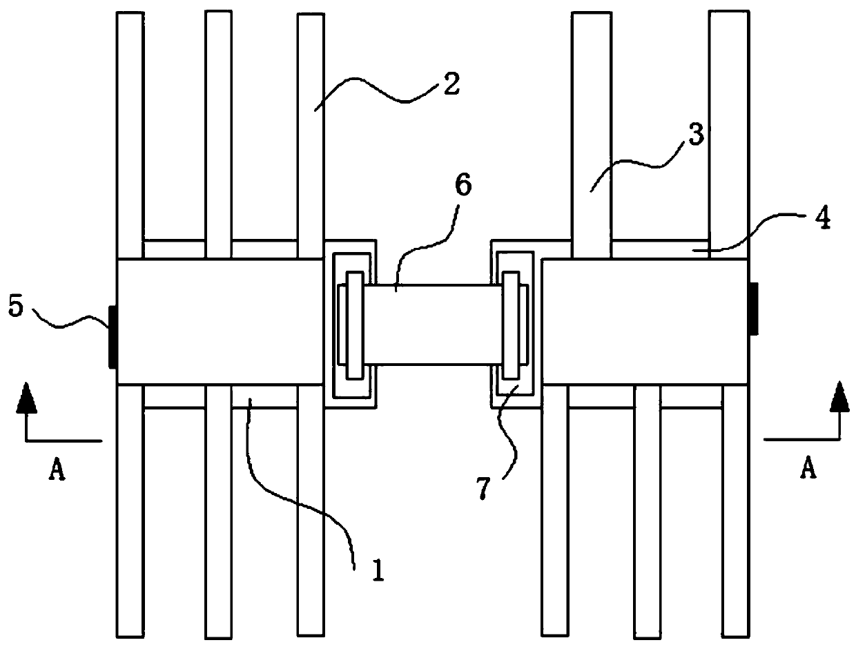 Micro-nano microwave power sensor based on suspension low-dimensional thermoelectric material and measuring method of micro-nano microwave power sensor