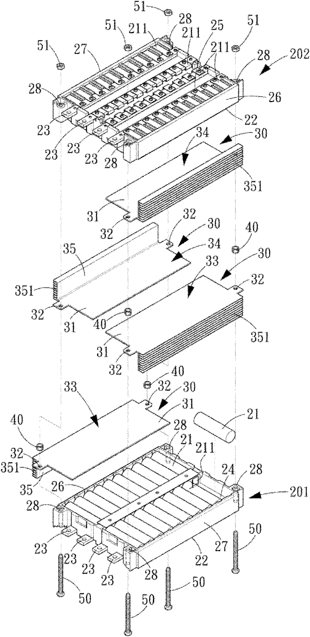 Heat radiation structure aggregate cell superimposed by multiple cell modules