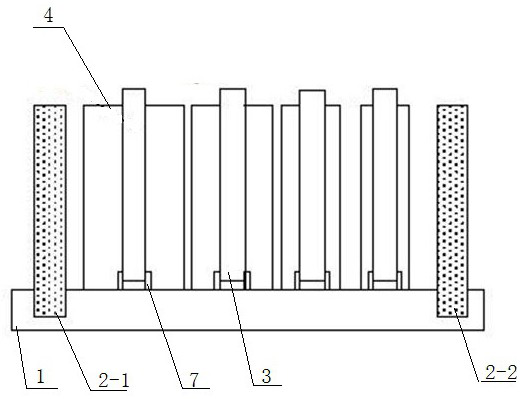 Fiber winding auxiliary tool for optical fiber macrobend loss test, and application method