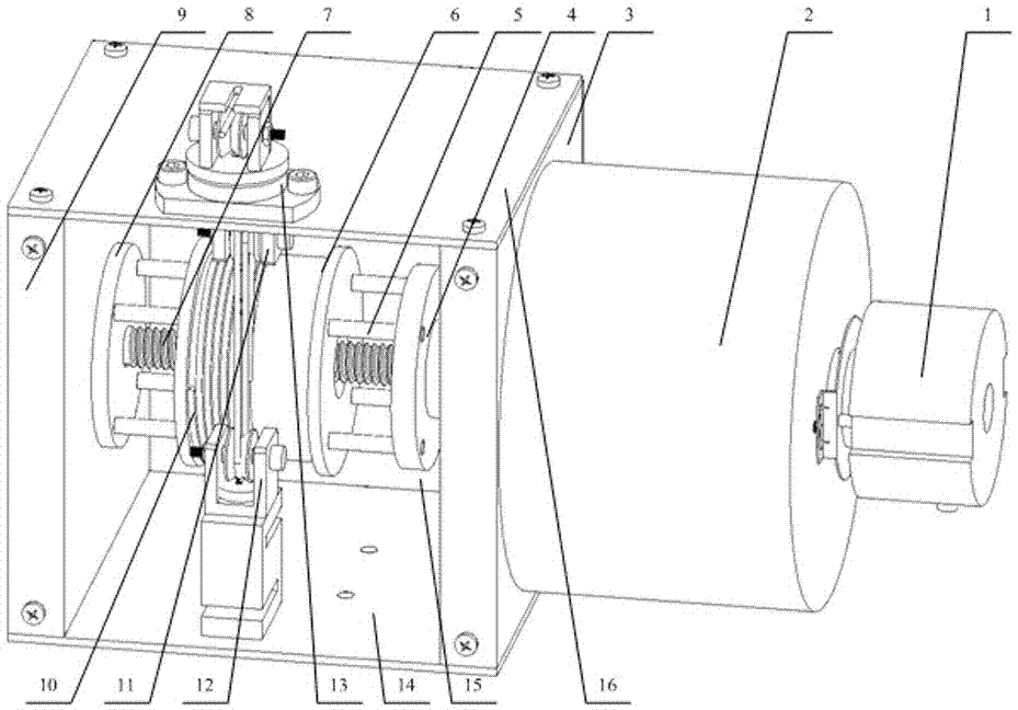 Flexible rope driving device having automatic rope arranging and force measuring functions as well as method