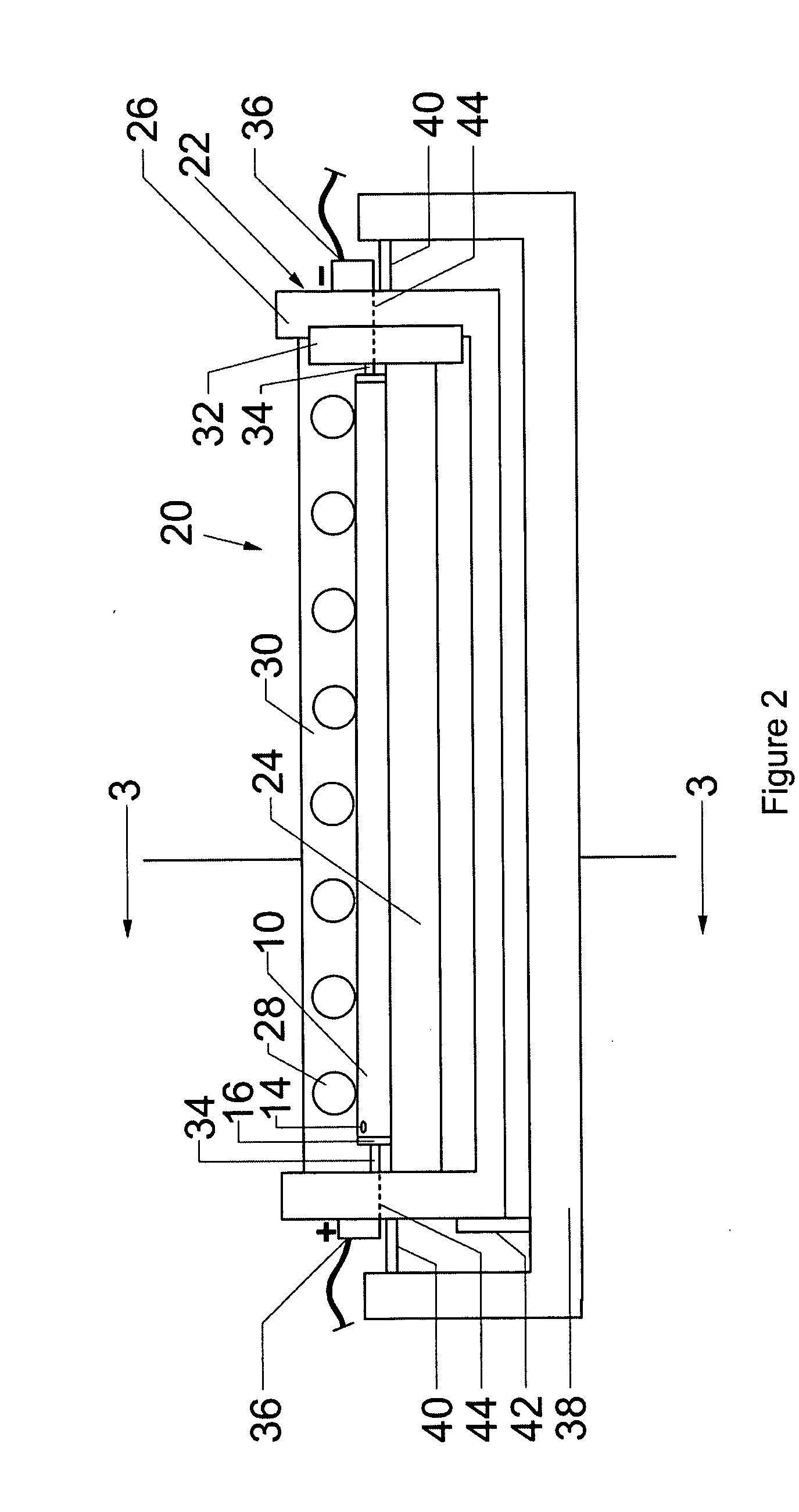 Variable-volume disposable isoelectric focusing cell and method of isoelectric focusing