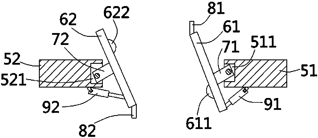 Connecting device for range hood smoke outlet