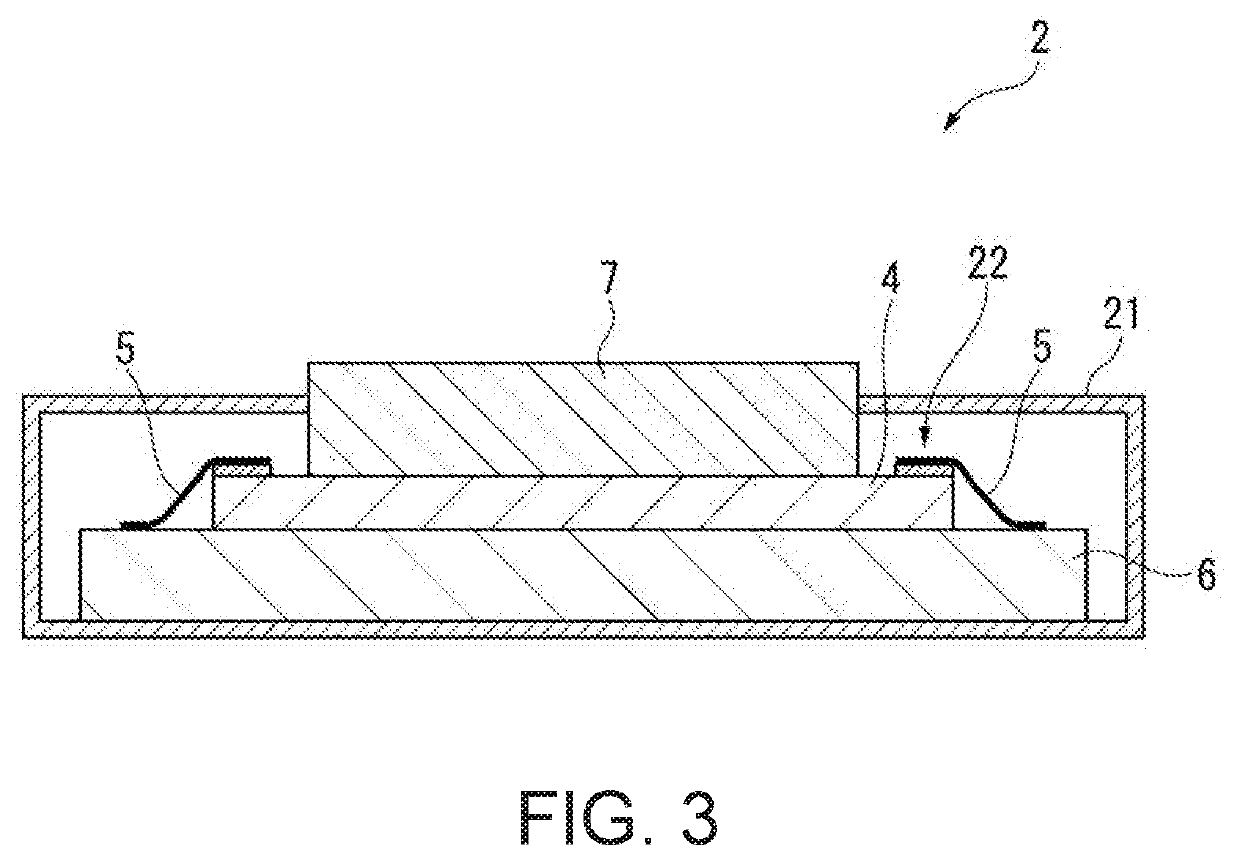 Ultrasonic device, ultrasonic module, and ultrasonic measuring apparatus