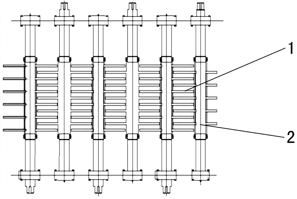 Coupled comb type coal screening machine