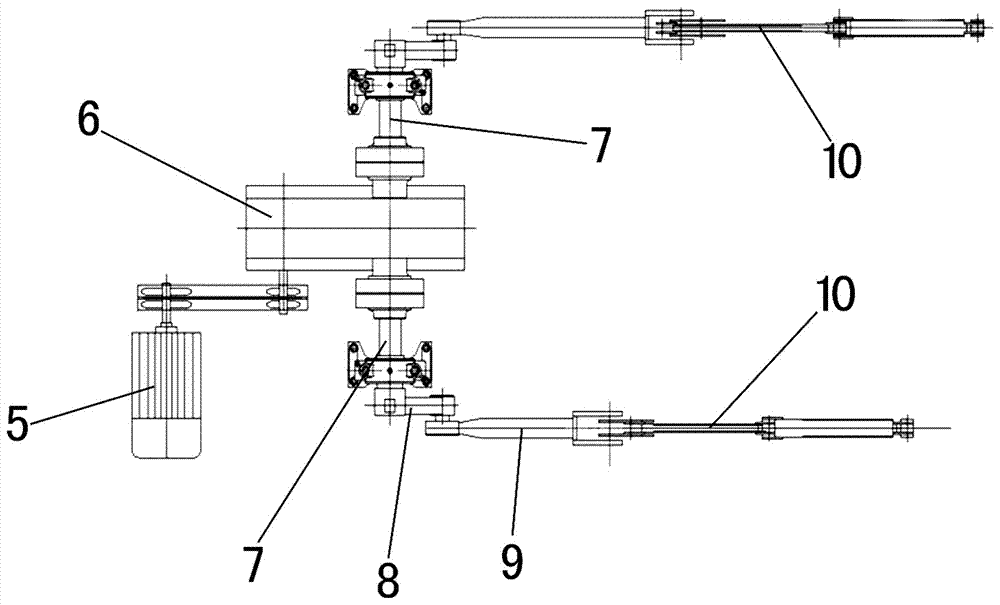 Coupled comb type coal screening machine