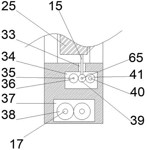 Automatic fixing device for vertical hoisting of steel pipes