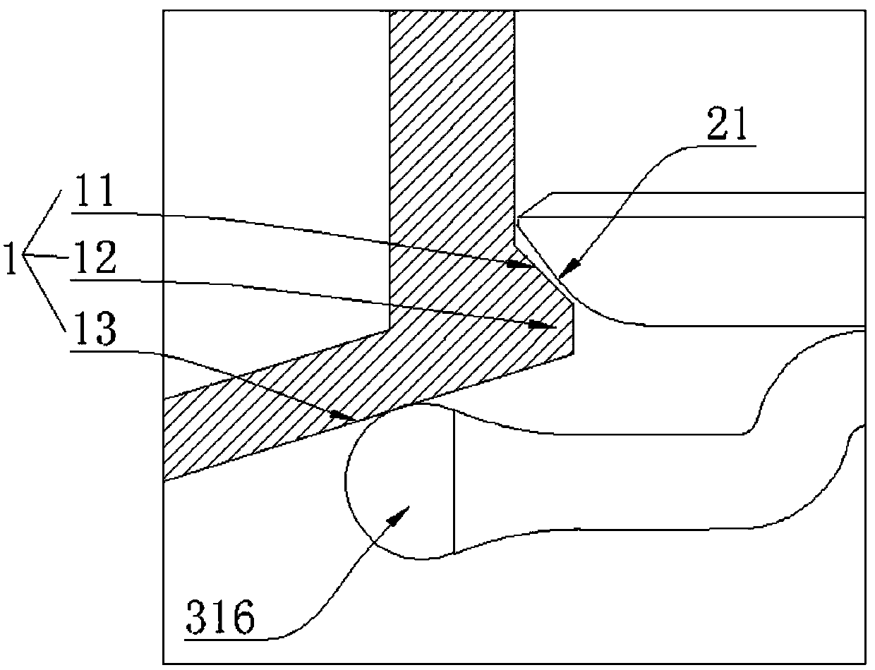 Tea water separation device