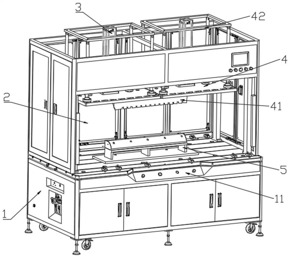 Sponge pressing and pasting device