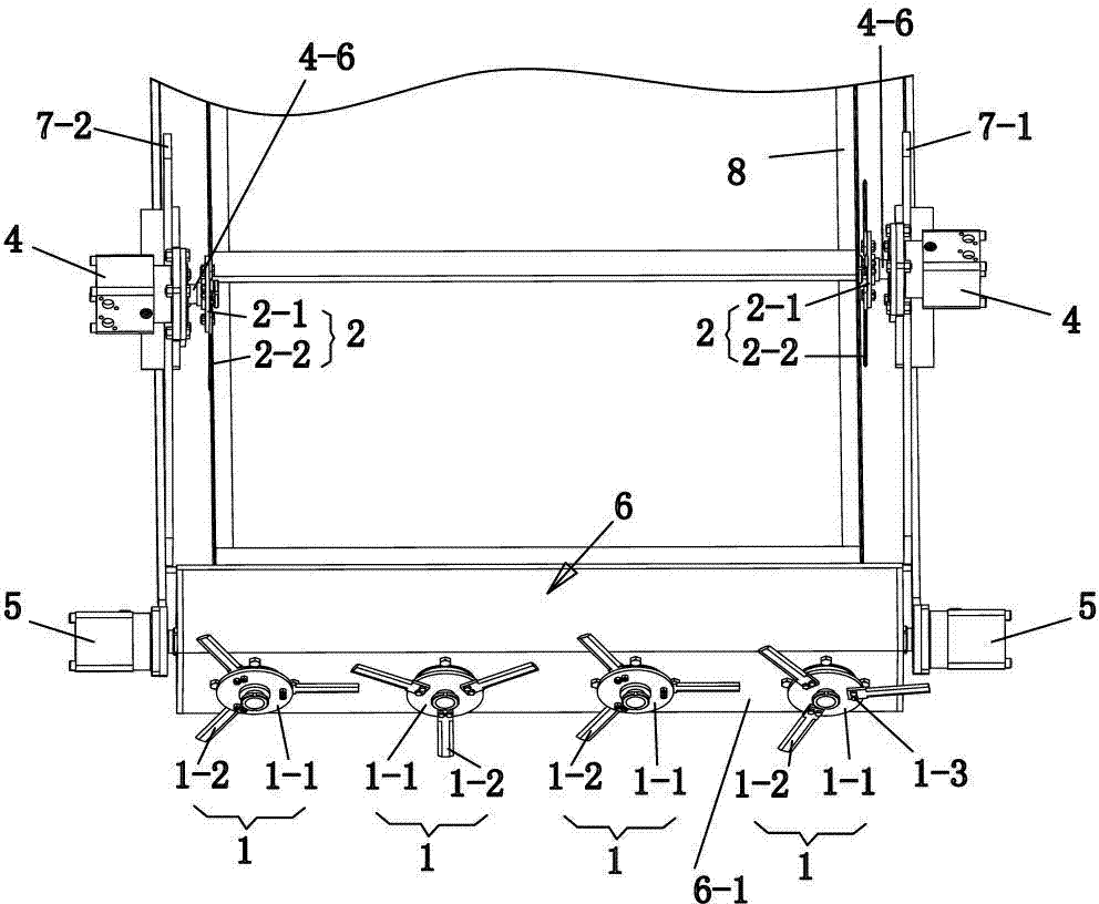 Cutting device of floating debris cleaning boat