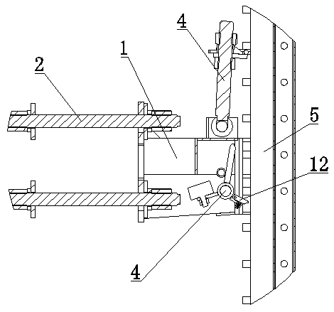 Attached lifting scaffold servo triggering anti-drop device