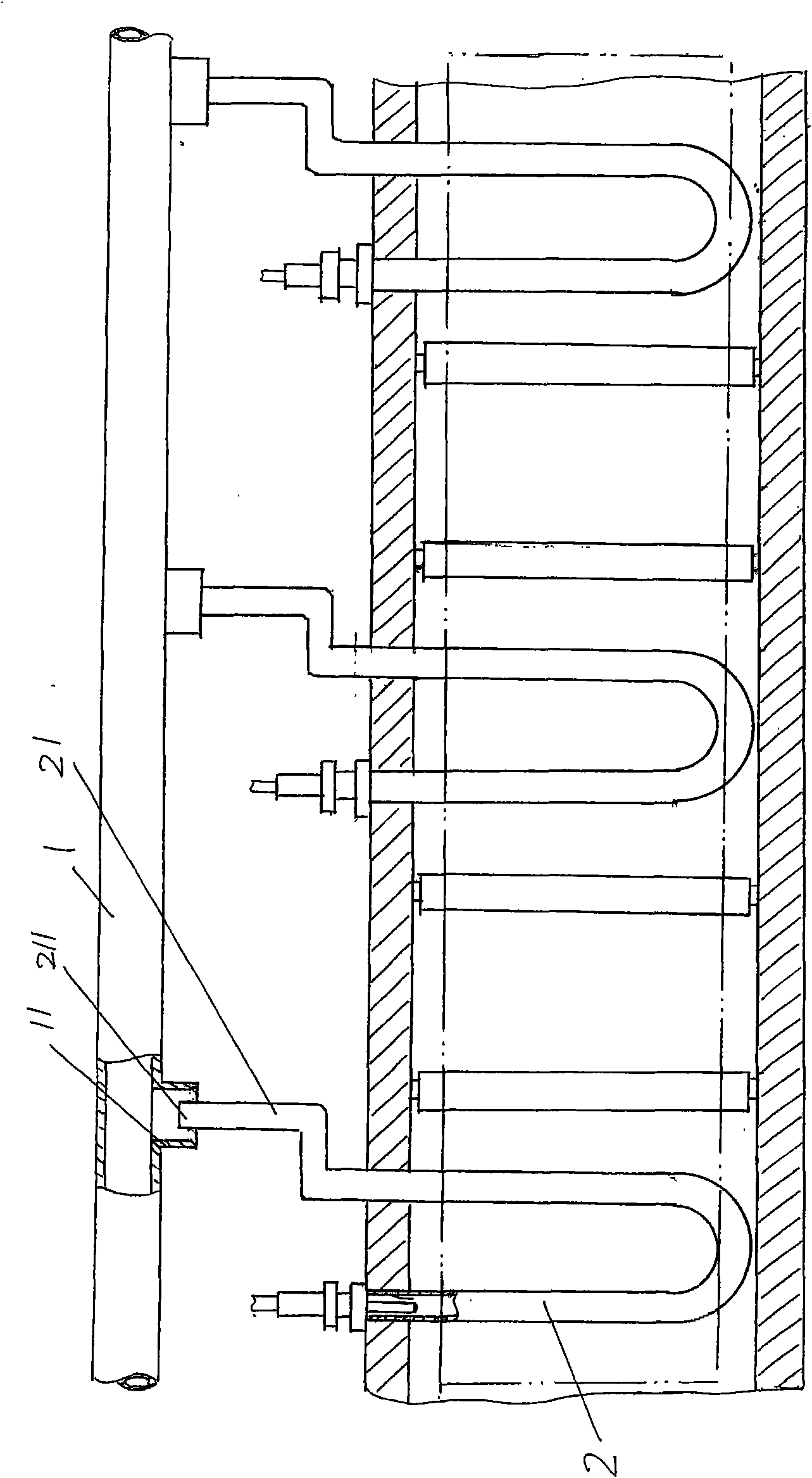 Pressure adjusting device for radiation pipe of heating furnace in production of hot galvanized plates