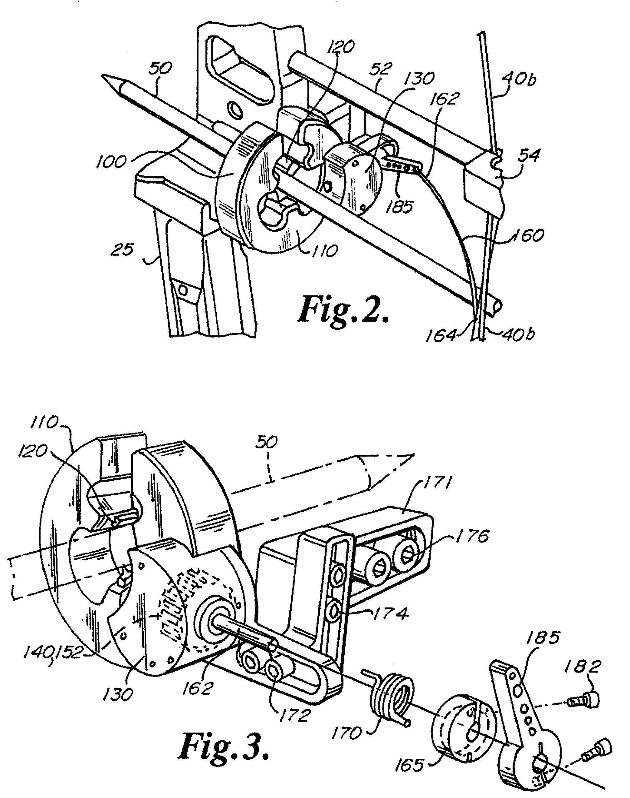 Retracting containment arrow rest