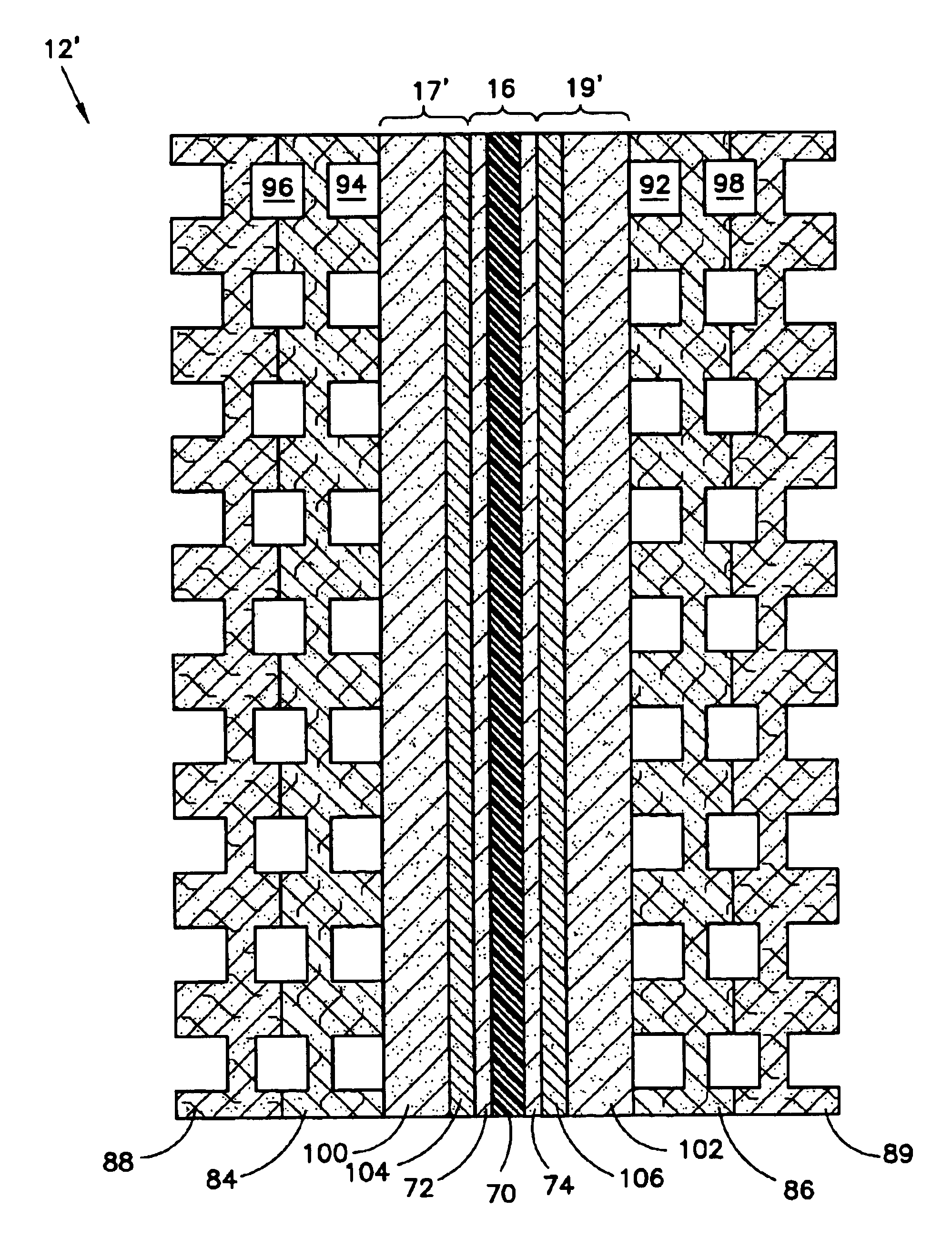 Fuel cell having interdigitated flow channels and water transport plates