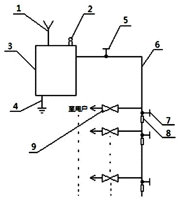 Solar energy and wind energy-based solar water heater surplus water pipe heat compensation system